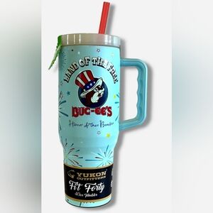 Bucees 4th of july glow in the dark tumbler